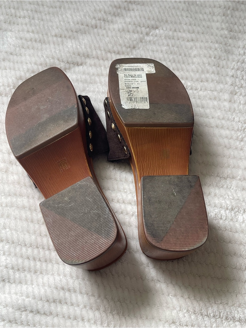 Madden Girl Dark Brown Suede woodland platform sandal - Picture 3 of 6